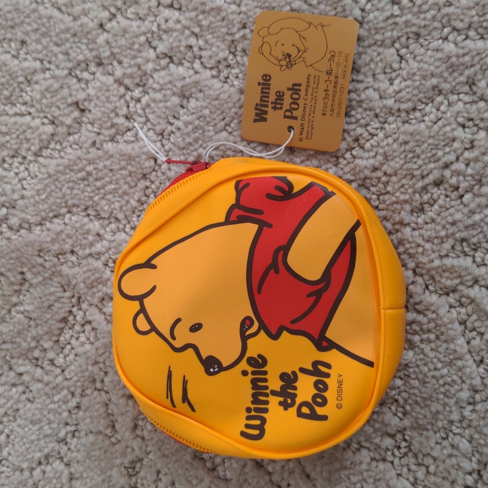 NWT 😍Tokyo Disneyland Winnie the Pooh coin bag